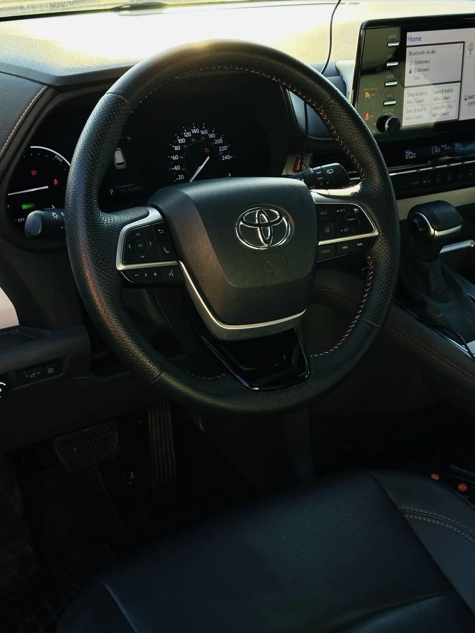 Руль и приборная панель Toyota Sienna